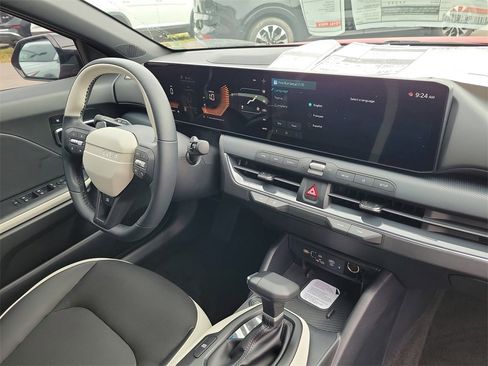 New 2026 Kia K4 GT-Line image 8