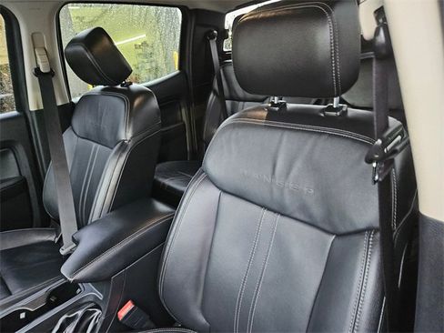 Used 2019 Ford Ranger Lariat w/ Equipment Group 501A Mid image 13