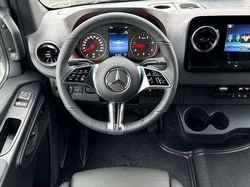 New 2026 Mercedes-Benz Sprinter 2500 image 13