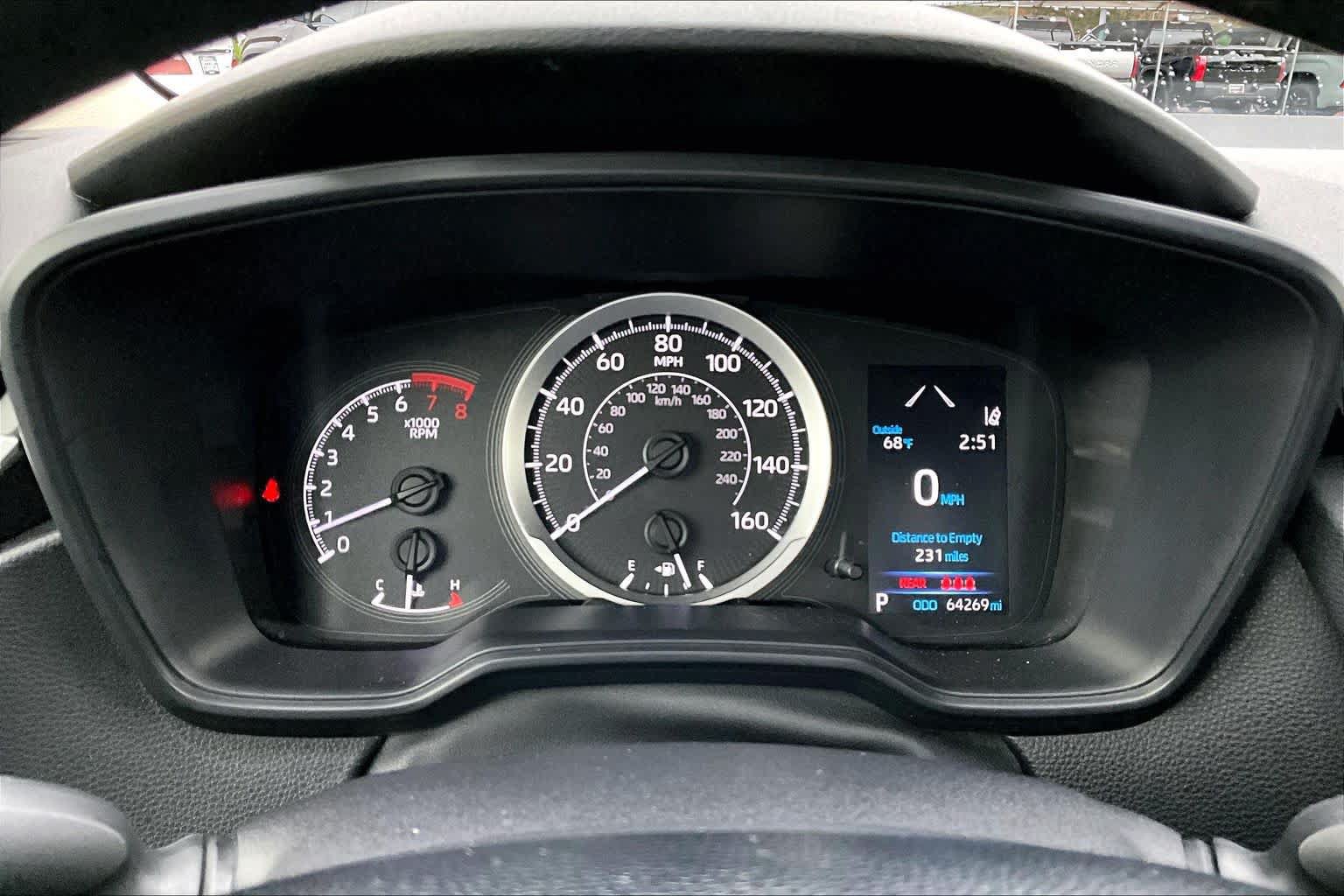Used 2020 Toyota Corolla LE FWD image 25