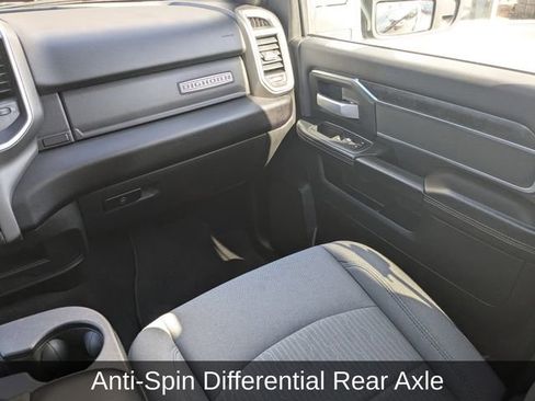 Used 2024 RAM 2500 Big Horn w/ Bed Utility Group image 17