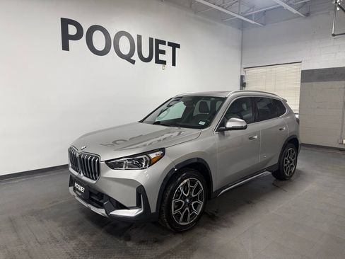 Used 2025 BMW X1 xDrive28i image 2