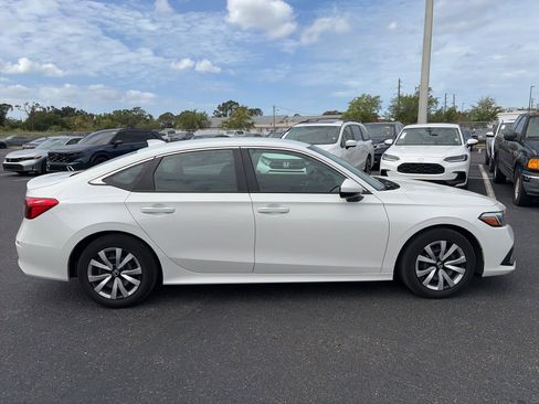 Used 2024 Honda Civic LX image 8