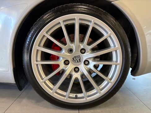 Used 2006 Porsche 911 Carrera S image 31