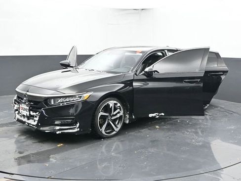 Used 2019 Honda Accord Sport image 49