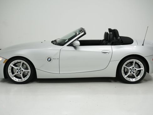 Used 2008 BMW Z4 3.0si image 10