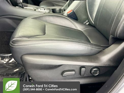Used 2020 Subaru Forester Limited w/ Popular Package #3 AWD/4WD image 24