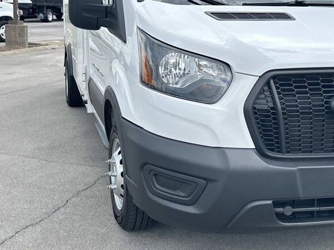 Used 2022 Ford Transit 350 DRW RWD image 19