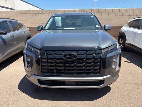 Used 2025 Hyundai Palisade SEL FWD image 3