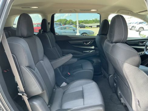 Used 2025 Subaru Ascent Premium AWD/4WD image 17