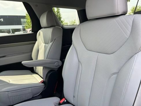 Used 2024 Hyundai Palisade SEL AWD/4WD image 30