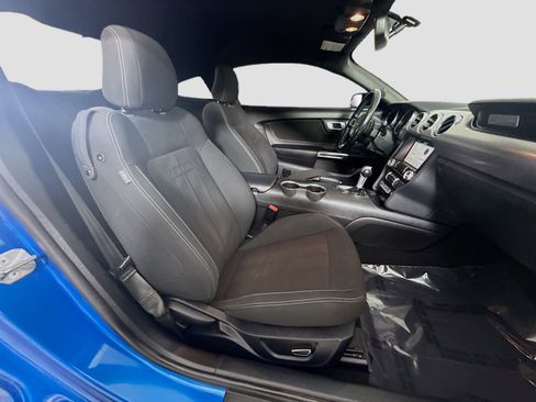 Used 2019 Ford Mustang GT w/ Equipment Group 301A RWD image 27