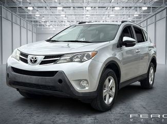 Used 2013 Toyota RAV4 XLE video 1