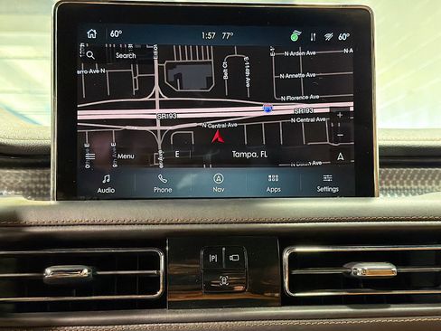 Used 2024 Lincoln Aviator Black Label w/ Class IV Trailer Tow Package image 32