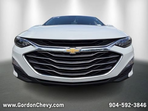 Certified 2025 Chevrolet Malibu LT image 9