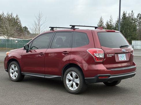 Used 2016 Subaru Forester 2.5i image 5