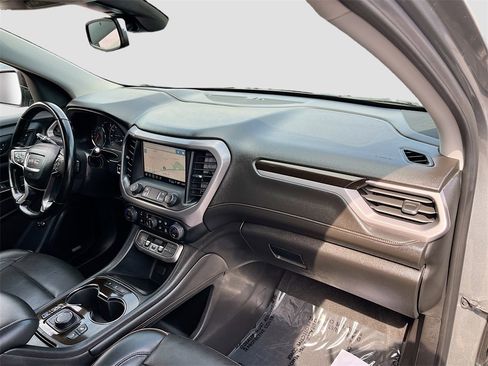 Used 2023 GMC Acadia AT4 w/ Technology Package image 31