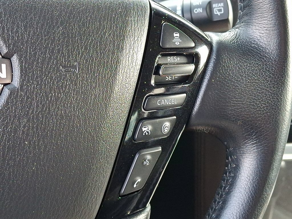 Used 2022 Nissan Armada SV AWD/4WD image 24