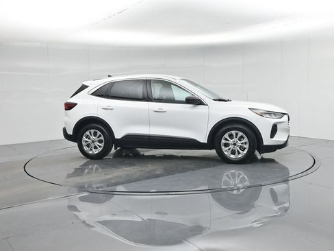 Used 2024 Ford Escape Active image 26