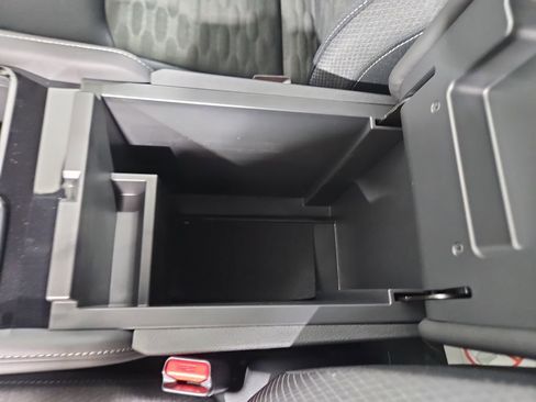 New 2026 Nissan Pathfinder SV AWD/4WD image 24