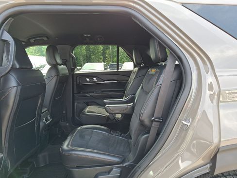 Certified 2026 Ford Explorer Tremor w/ Tremor Convenience Package AWD/4WD image 10