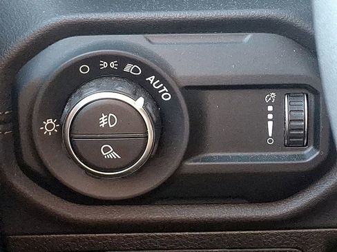 Used 2024 Jeep Gladiator Rubicon image 29