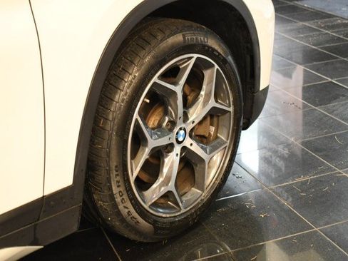 Used 2017 BMW X1 xDrive28i AWD/4WD image 39