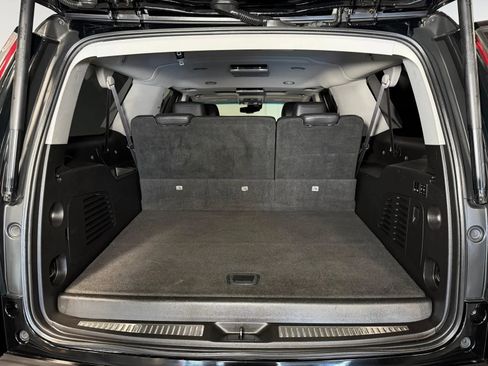 Used 2015 Cadillac Escalade ESV Premium AWD/4WD image 13