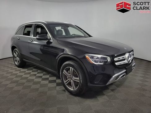 Used 2021 Mercedes-Benz GLC 300 4MATIC w/ Premium Package image 1