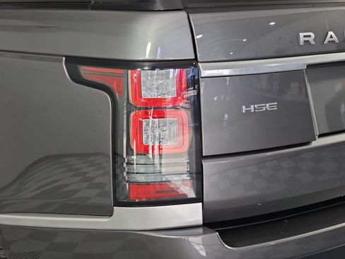 Used 2017 Land Rover Range Rover HSE AWD/4WD image 32