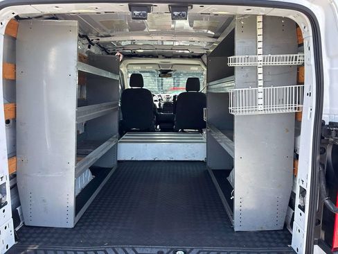 Used 2017 Ford Transit 250 130 Low Roof w/ Exterior Upgrade Package RWD image 12
