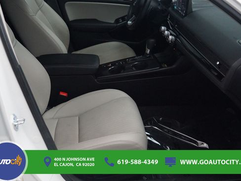 Used 2024 Honda Civic Touring image 8