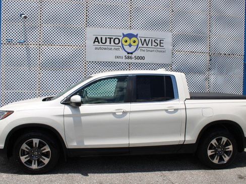 Used 2017 Honda Ridgeline RTL-T image 35