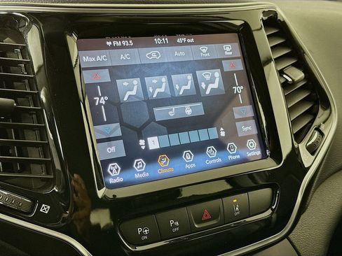 Certified 2021 Jeep Cherokee Limited image 24