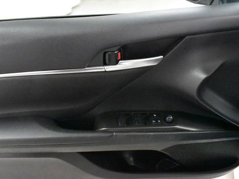 Used 2024 Toyota Camry LE image 19