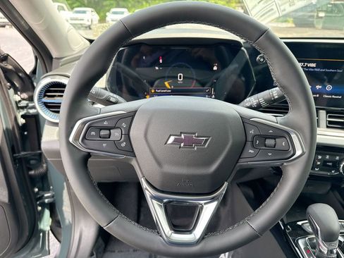 New 2026 Chevrolet Trax LT FWD image 16
