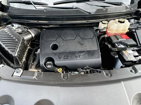Used 2019 Chevrolet Traverse LS w/ LPO, Floor Liner Package FWD image 37