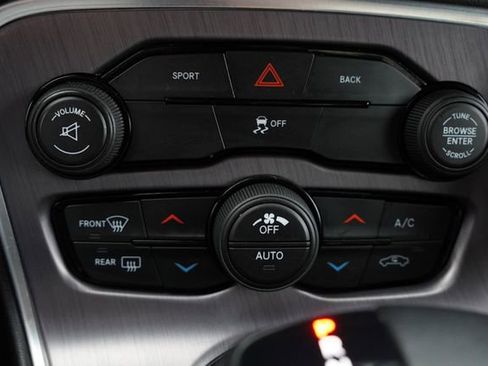 Certified 2016 Dodge Challenger R/T w/ Cold Weather Group image 23