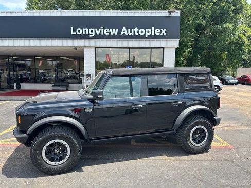 Used 2022 Ford Bronco Wildtrak AWD/4WD image 1