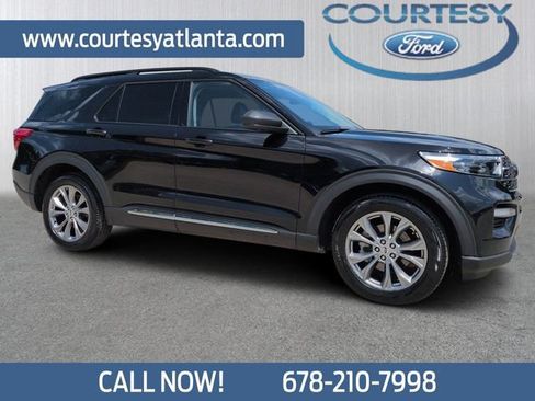 Certified 2023 Ford Explorer XLT w/ Equipment Group 202A RWD image 1