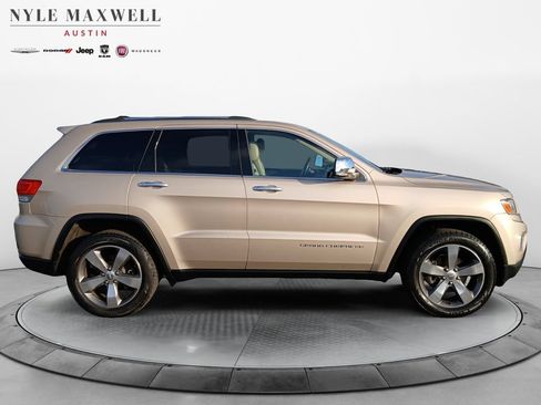 Used 2014 Jeep Grand Cherokee Limited RWD image 17