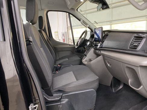 Used 2023 Ford Transit 350 XLT image 19