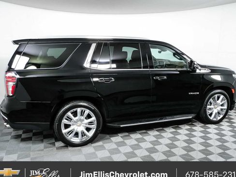 Certified 2023 Chevrolet Tahoe High Country AWD/4WD image 2