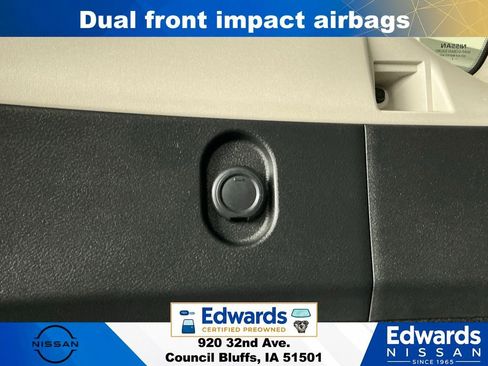 Used 2022 Nissan Rogue SV AWD/4WD image 12