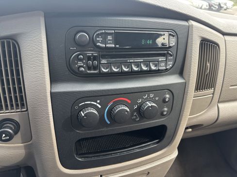 Used 2004 Dodge Ram 3500 Truck SLT w/ Off-Road Group image 18