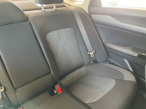 Used 2025 Kia K5 LXS image 36