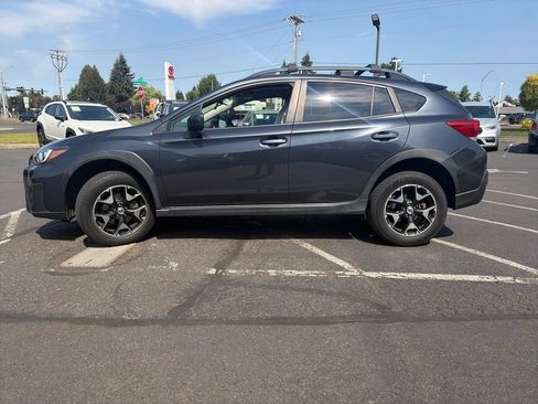 Used 2018 Subaru Crosstrek 2.0i Premium AWD/4WD image 4