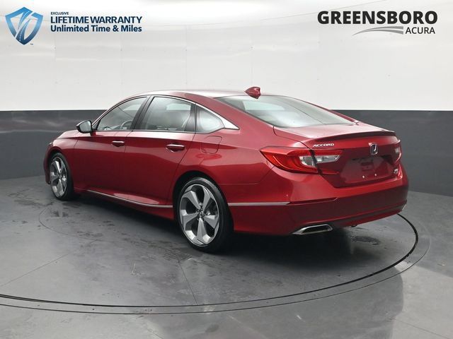Used 2018 Honda Accord Touring image 8