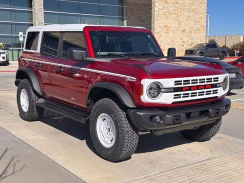 New 2025 Ford Bronco Heritage Edition image 18