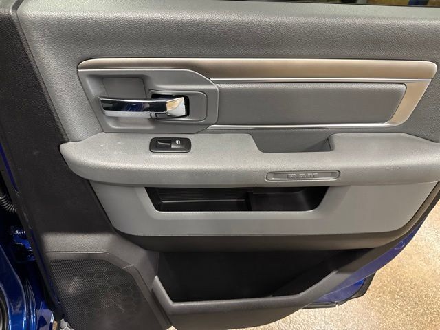 Used 2017 RAM 1500 Big Horn AWD/4WD image 25